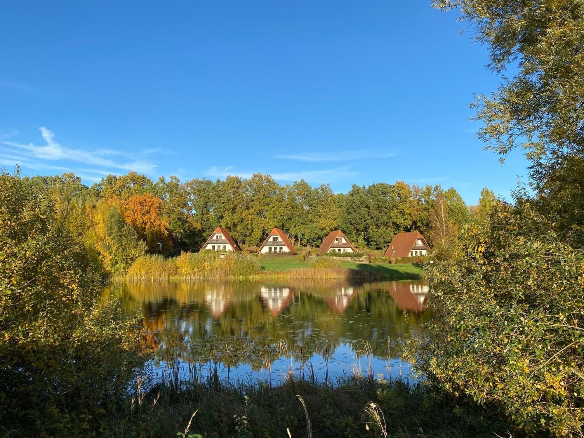 Finnhaeuser Am Vogelpark - Haus Luise Marlow Exterior photo